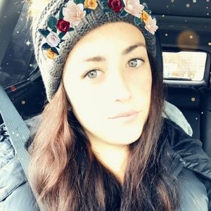 Meet your Posher, Lauren